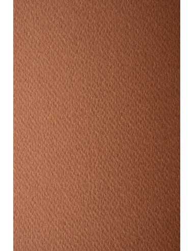 Papier ozdobny fakturowany kolorowy Prisma 220g Cioccolato ciemny brązowy 70x100