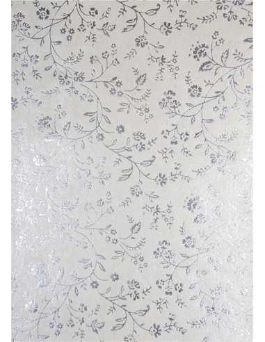 Papier ozdobny dekoracyjny metalizowany ecru - srebrne kwiatki 18x25 5szt.