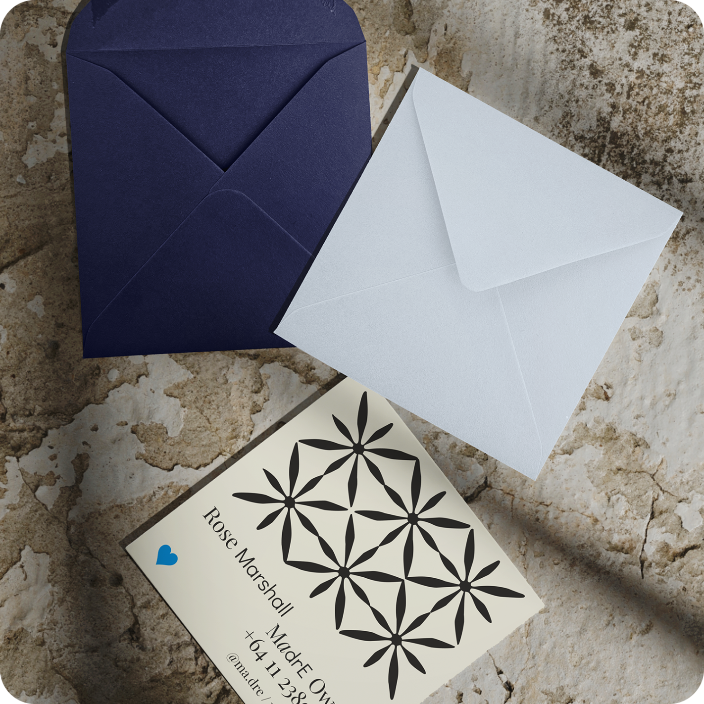 Koperta ozdobna gładka kolorowa kwadratowa K4 11x11 NK Malmero Bleu granatowa delta 120g Koperta ozdobna gładka kolorowa kwadratowa K4 11x11 NK Malmero Bleu granatowa delta 120g